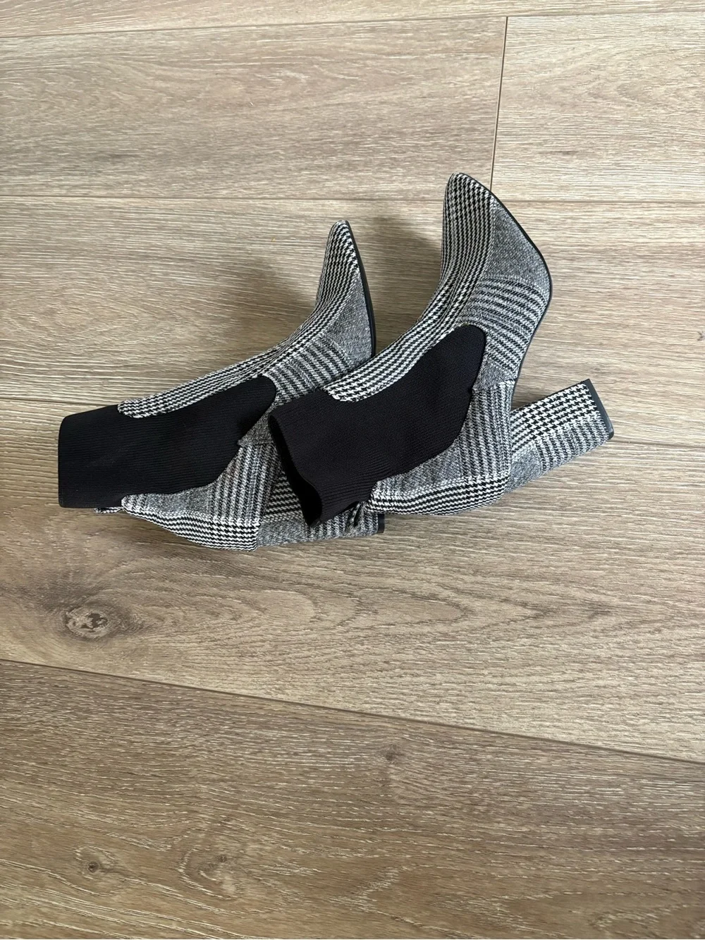 Steve Madden Black and White Houndstooth Sock Ankle Booties - Picture 8 of 12